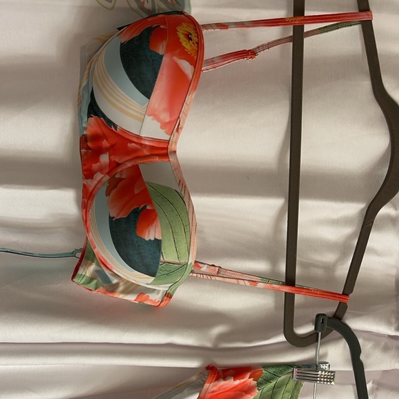 Bikini Set NWT - Picture 7 of 7